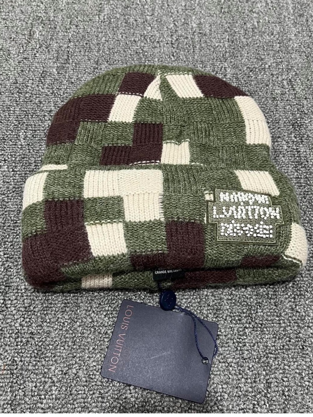 🟩 Louis. Vuitton. Green Brown Crush Damoflage Winter Beanie Hat Cap